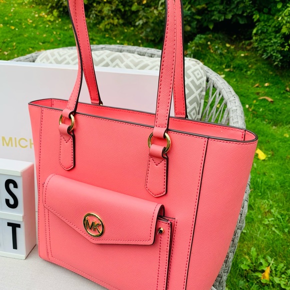 NWT MICHAEL KORS SHOULDER BAG! - Picture 5 of 9